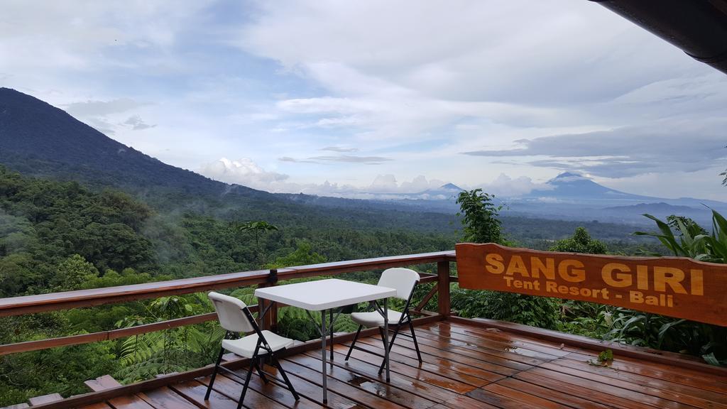 Sang Giri - Mountain Glamping Camp Hotel Jatiluwih Bagian luar foto